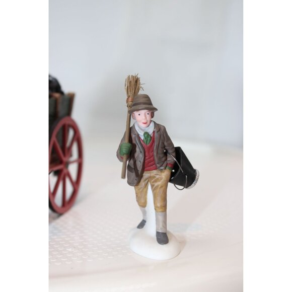 Dept 56 Dickens Village - Delivering Coal for the Hearth - Picture 6 of 7